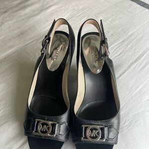 Michael Kors Elegant Black Wedge Slingback shoes